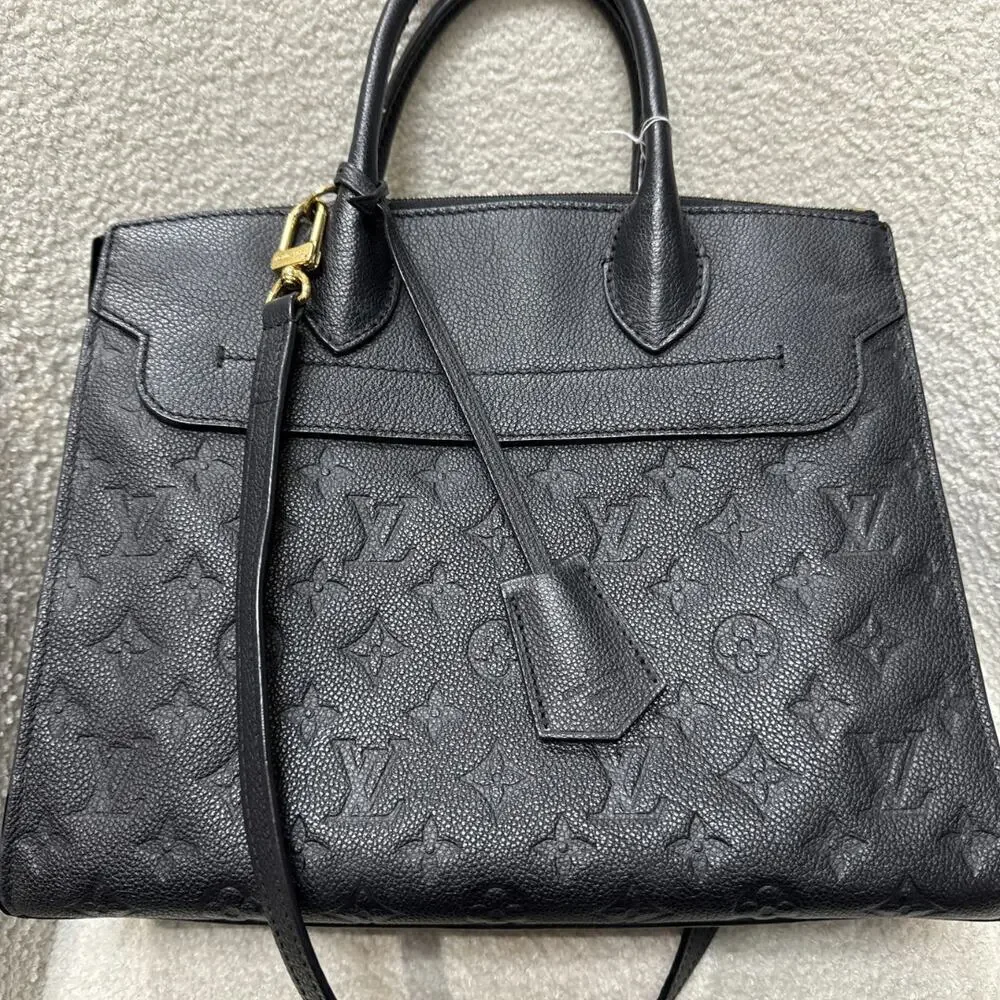 Louis Vuitton Empreinte Leather Pont Neuf MM